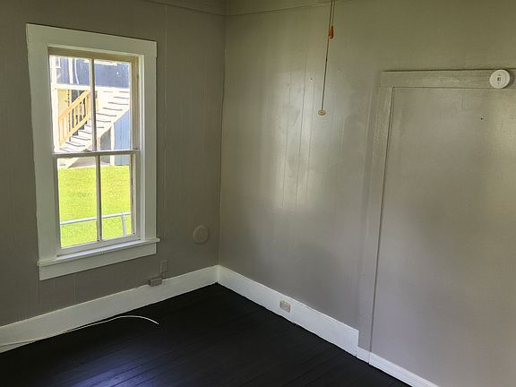 3rd image of 515 S Palmetto Ave