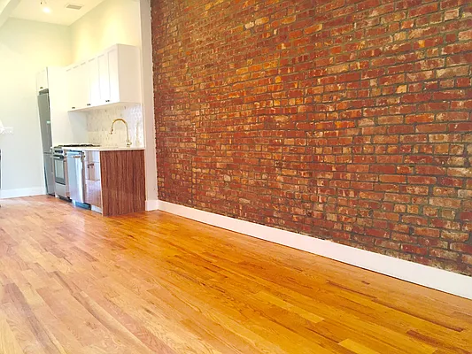 Rented by TheRealEstateCompany.com LLC | media 5