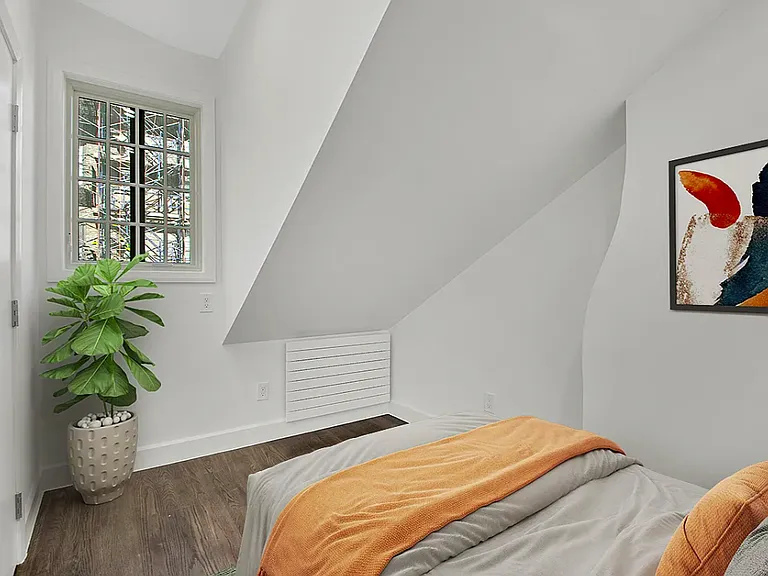 20 Christopher St #3 — Photo 3