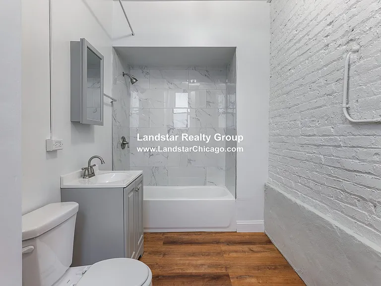 1527 W Estes Ave #5B — Photo 4