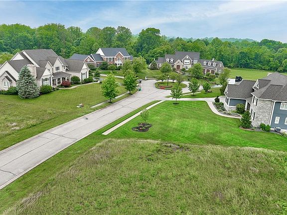 3rd image of 9364 Pleasant View Ln