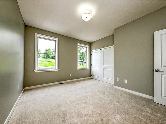 5th image of 10073 Old Perry Hwy #10073