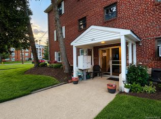 125 Park Avenue #B1, Amityville, NY 11701