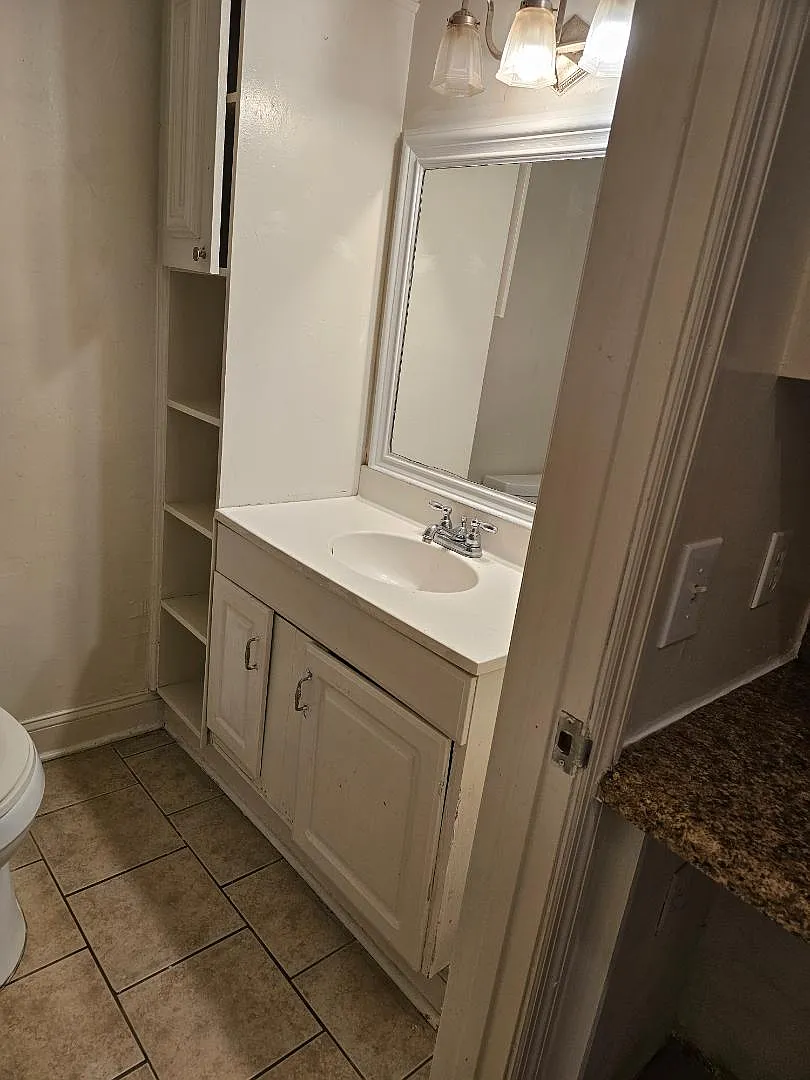 5275 Dingle Pond Rd - 302 — Photo 2