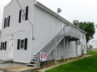 121 Main St, Kingston, IL 60145