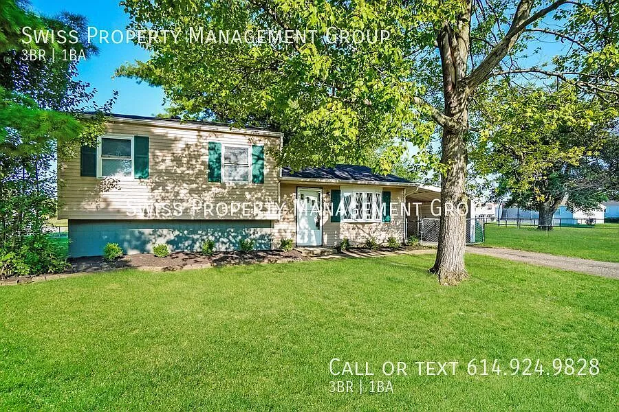 2929 Gentry Ln photo 1