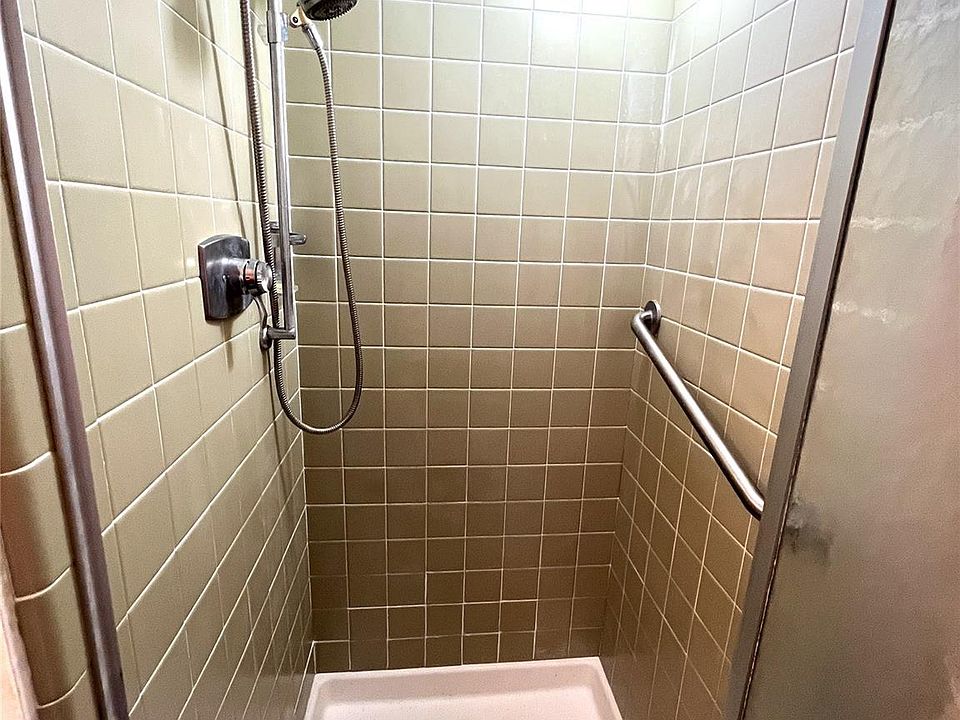 230 W Maryknoll Rd, photo 20