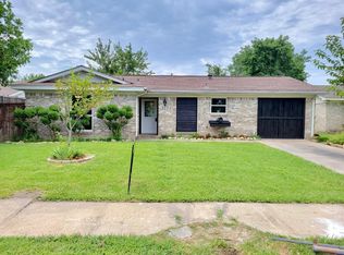 502 Bayshore Dr, Garland, TX