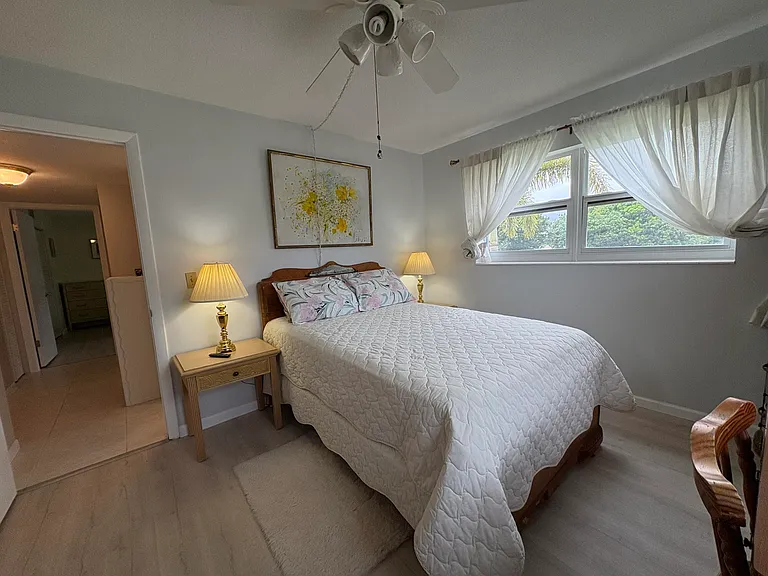 108 NE 20th Ave #206 — Photo 23