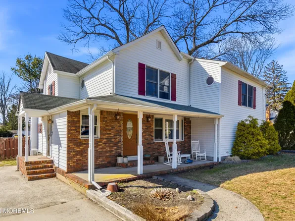 120 Whalepond Road, Oakhurst, NJ 07755