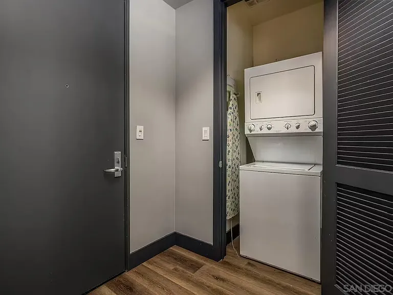 1050 Island Ave #105 — Photo 8