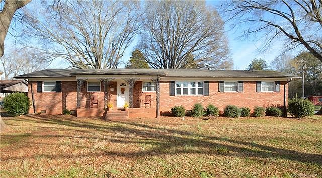 1st image of 739 Westminster Dr