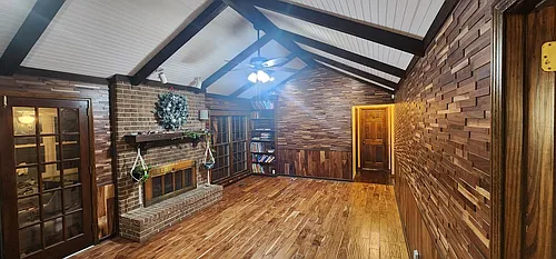 1216 Edinborough Ln Photo 1