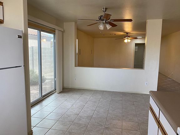 5th image of 13557 W Young St