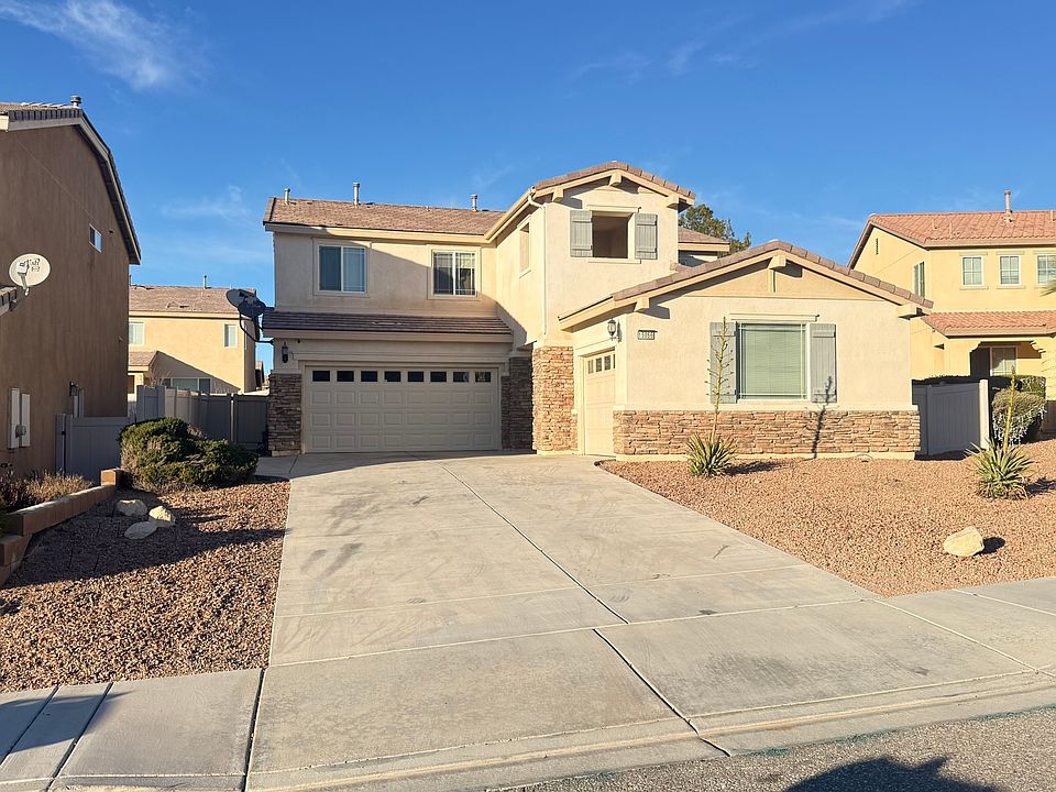 1st image of 15866 Barrel Cactus Ln
