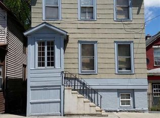 425 3rd St, Albany, NY 12206