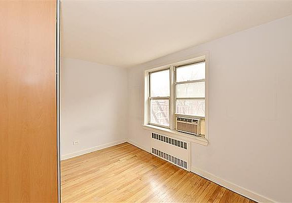 3rd image of 67-14 108th St APT 4C