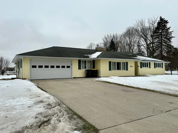 245 3rd St SE, Harmony, MN 55939