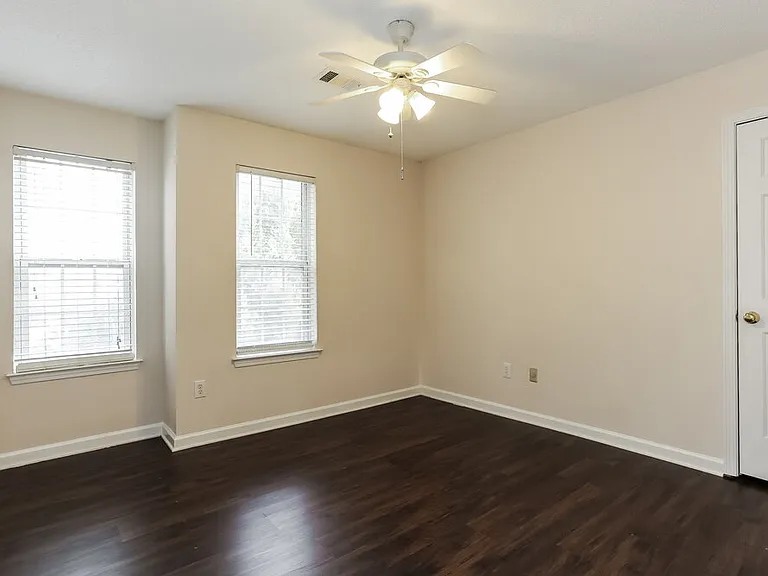 5929 Rosie Ln SE — Photo 19