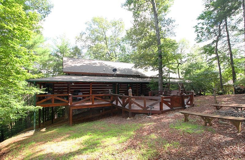 Front of Log Home