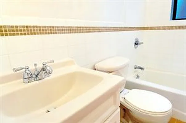 Rented by Douglas Elliman | media 34