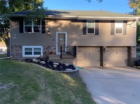 203 Erin St, Buckner, MO 64016