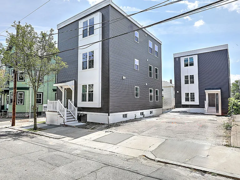 13-15 Amy St — Photo 8