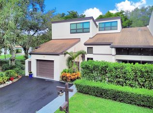 8540 SW 94th St, Miami, FL 33156