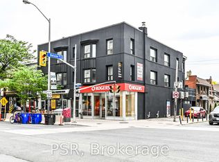 1989 Yonge St #PENTHOUSE 302, Toronto, ON M4S 1Z8