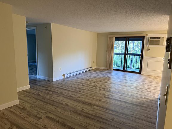 4th image of 432 Old Chatham Road APT 411