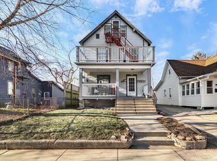 1332 E Dayton St, Madison, WI 53703