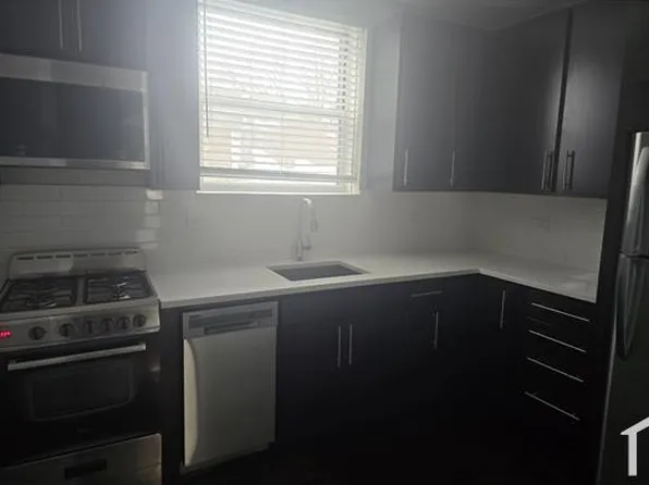 2735 N Lockwood Ave #2, Chicago, IL 60639