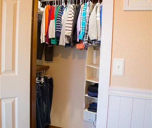 4th image of 2562 Lynn Ln