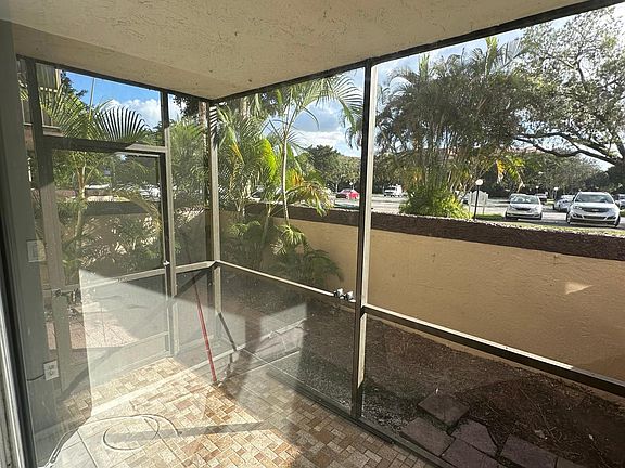 5th image of 7300 NW 17th St APT 117