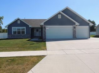 495 Paulson St, Clinton, WI 53525
