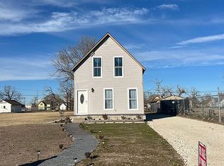 124 E Avenue F, Hutchinson, KS 67501