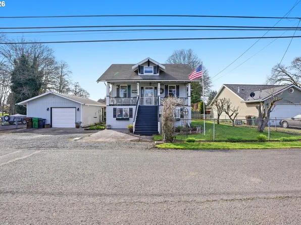 1621 Tualatin St, Saint Helens, OR 97051