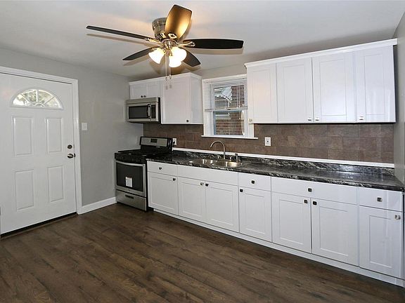 3rd image of 4234 Beethoven Ave