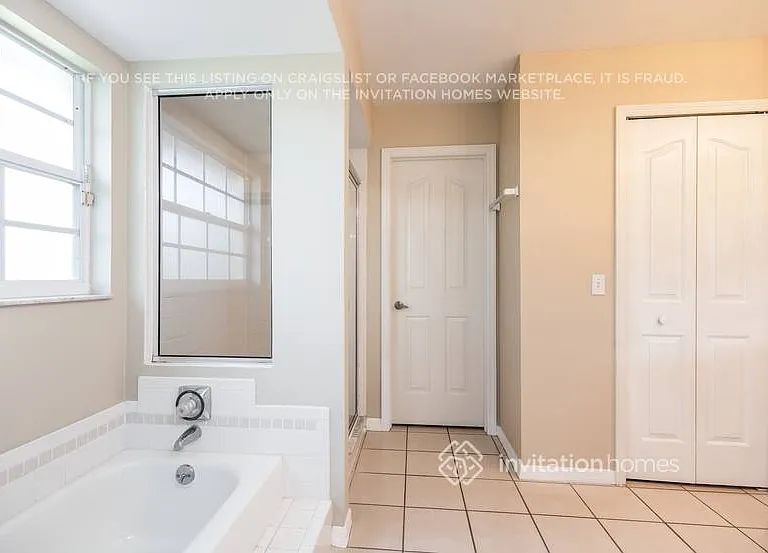 17081 Caloosa Trace Cir — Photo 16