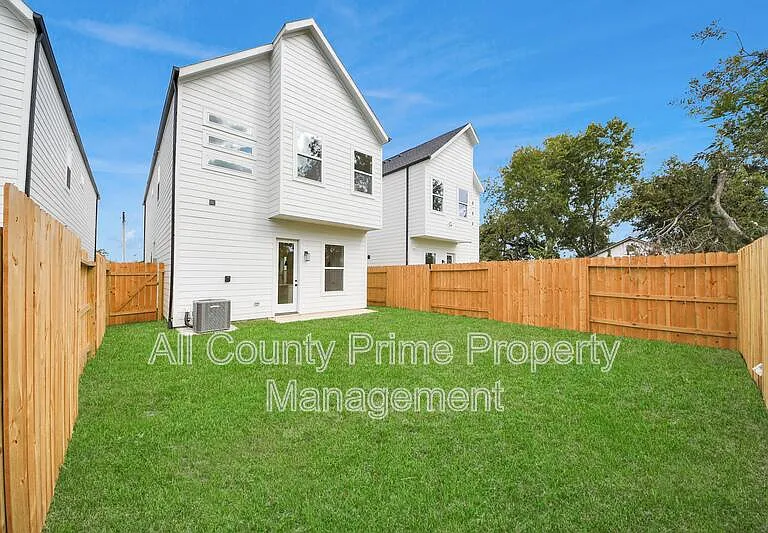 2708 Bostic St #B — Photo 24