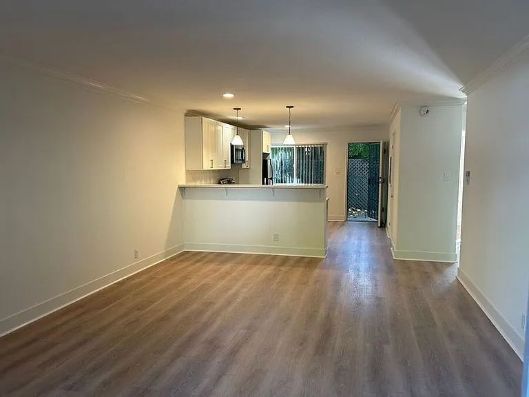 241 Lafayette Circle — Photo 13