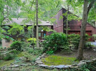 1903 Ramstead Ln, Reston, VA 20191