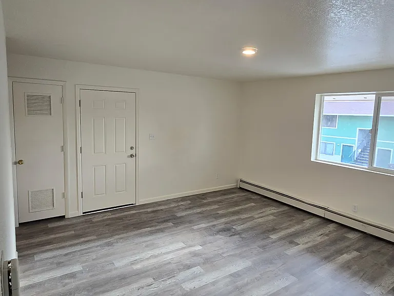 3289 1/2 Lombardy Ln #C — Photo 10
