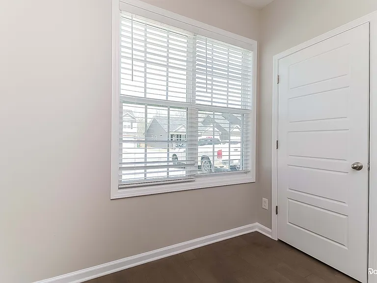 147 Forsyth Pkwy — Photo 14