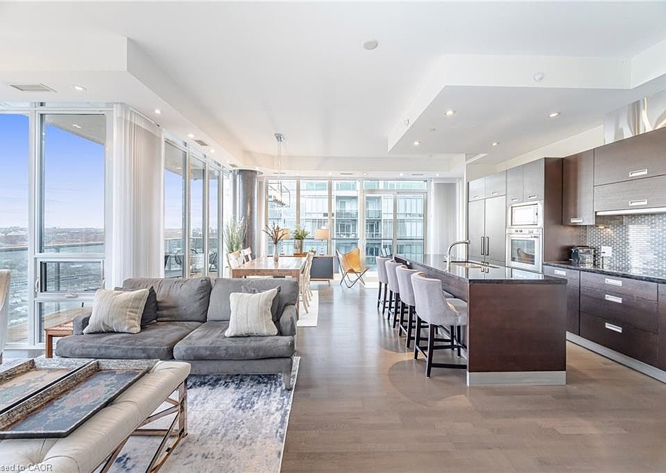 1st image of 88 Park Lawn Rd #3005