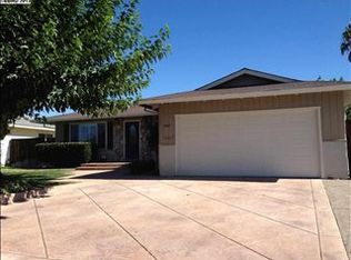 1404 Mission Dr, Antioch, CA 94509
