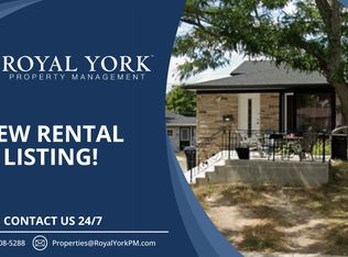 27 Murchison Cres #2, Toronto, ON M9V3P5