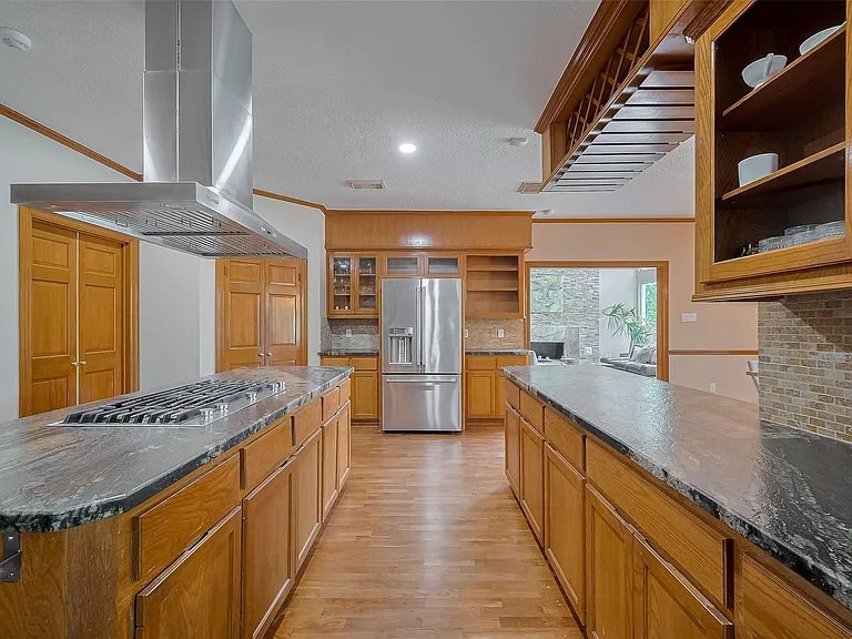 1123 Horseshoe Dr — Photo 22
