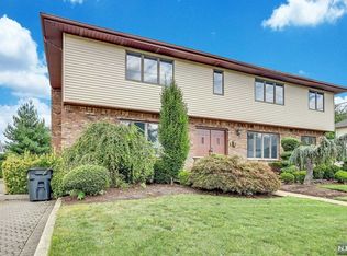36 Niehaus Ave FLOOR 2, Little Ferry, NJ 07643