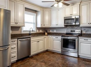 201 Chester Ave, Great Falls, SC 29055